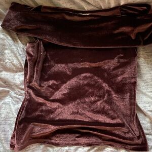 OAK + FORT Burgundy Velvet top